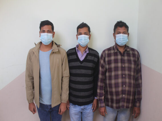 इजाजत पत्र बिना उपचार गर्ने तीन जना नकली चिकित्सक पक्राउ