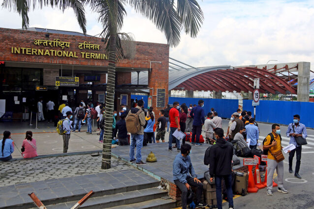 छ किलो कोकिनसहित विमानस्थलबाट विदेशी नागरिक पक्राउ