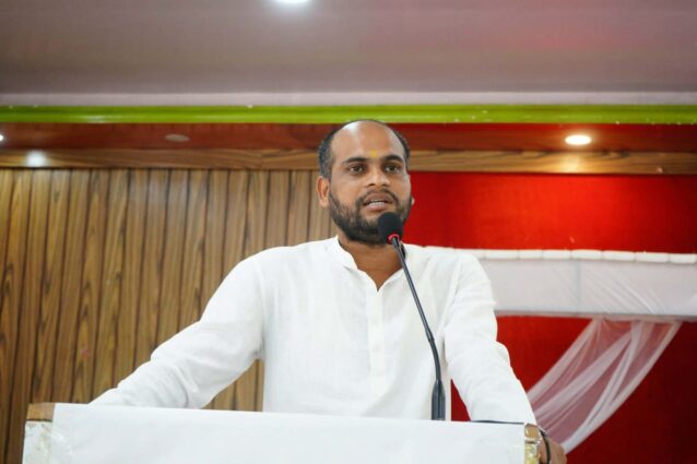 जनमत पार्टीको दोस्रो राष्ट्रिय महाधिवेशन: पूर्वमन्त्री सञ्जय यादवद्वारा राष्ट्रिय महासचिवमा उम्मेदवारी दर्ता